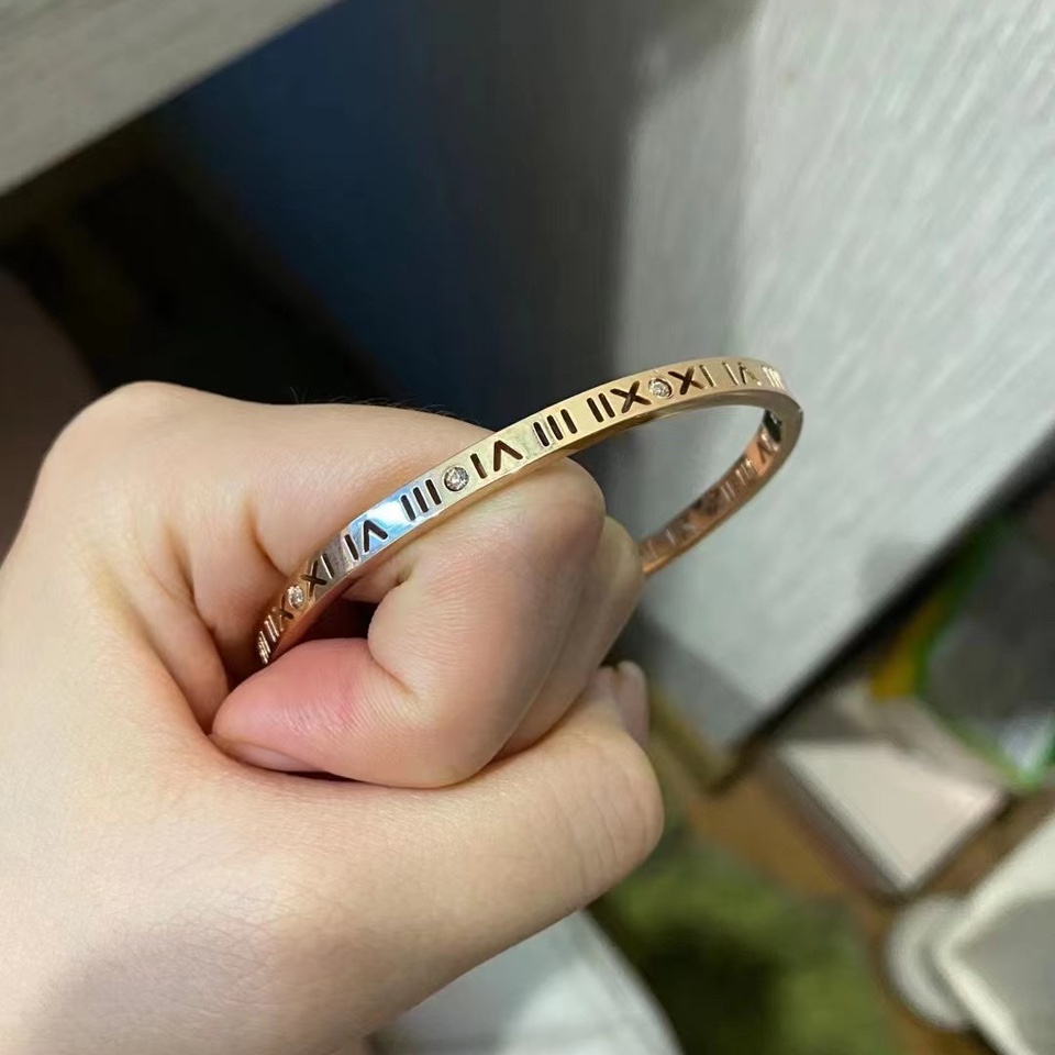 罗马手镯琳琅钢饰琳琅钢饰琳琅钢饰琳琅钢饰琳琅钢饰