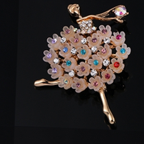 Brooch 1738
