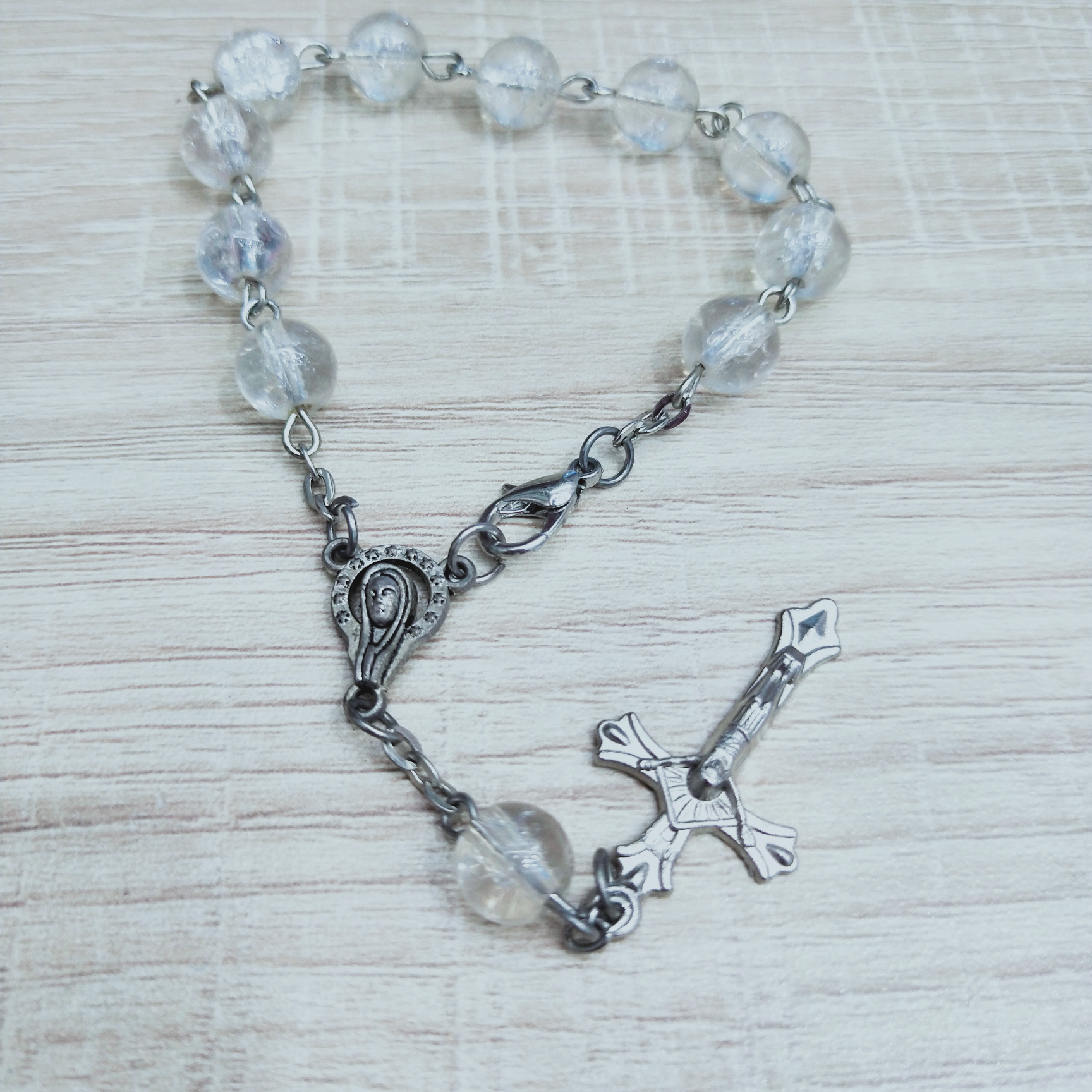 Factory direct sales, foreign trade hot products, religious series rosary cross bracelet 051