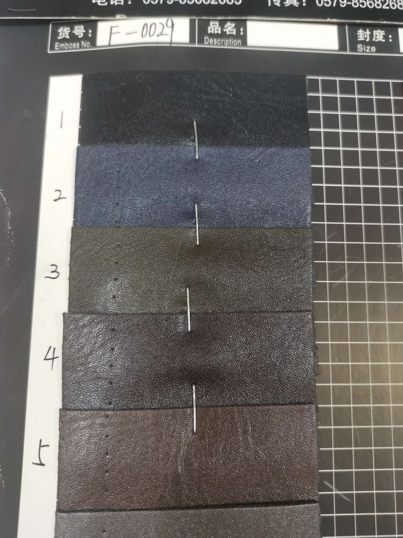 F 0029 97 Manufacturers direct sales of new leather a large number of spot high school low-grade luggage sofa shoe material fabric details Picture