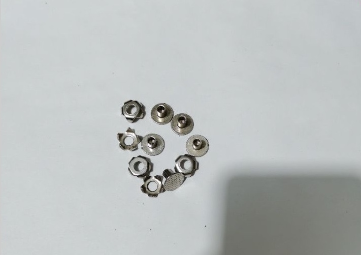 Crampons Accessories 10 Teeth 5 Teeth Steel Nails 24 Teeth Webbing Tpe.pp Material Variety Complete Outdoor Shoe Cover Factory
Application Scenario