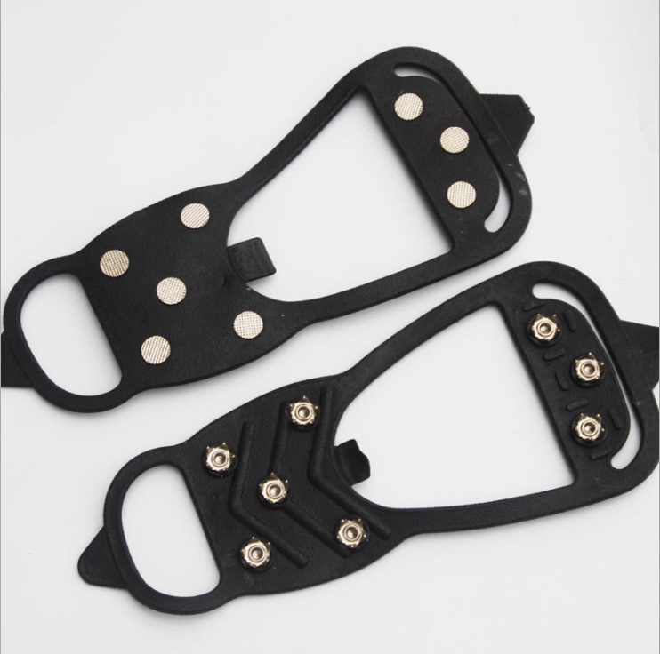 Outdoor 8 Teeth Anti-Skating Claw Silicone Shoe Cover Ice And Snow Tourism Mountaineering Rock Climbing Manufacturers Supply full figure