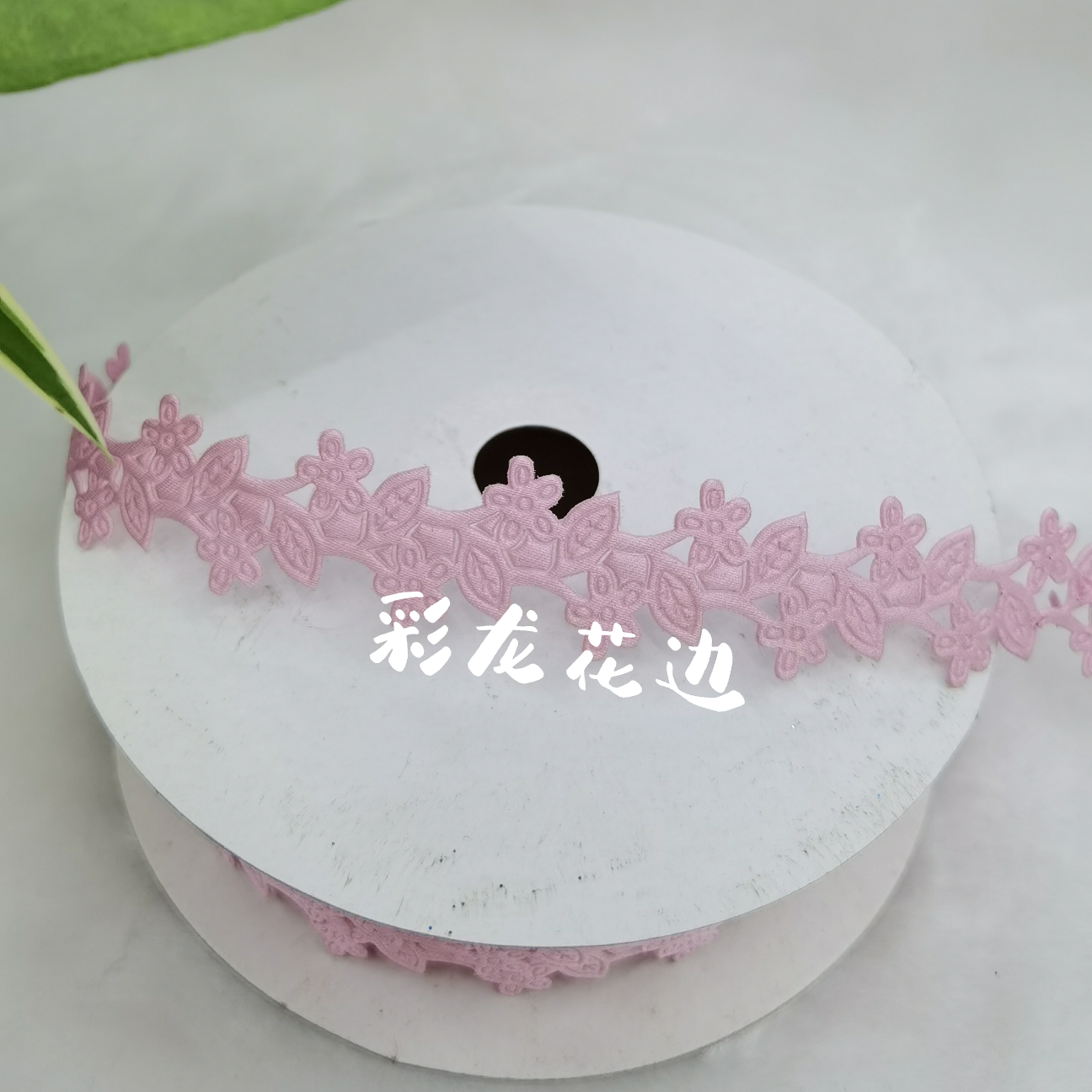 Lace, DIY production, Christmas, clothing, jewelry, crafts, paper, cards, hats and other factory products can be matched with 8s method vfg