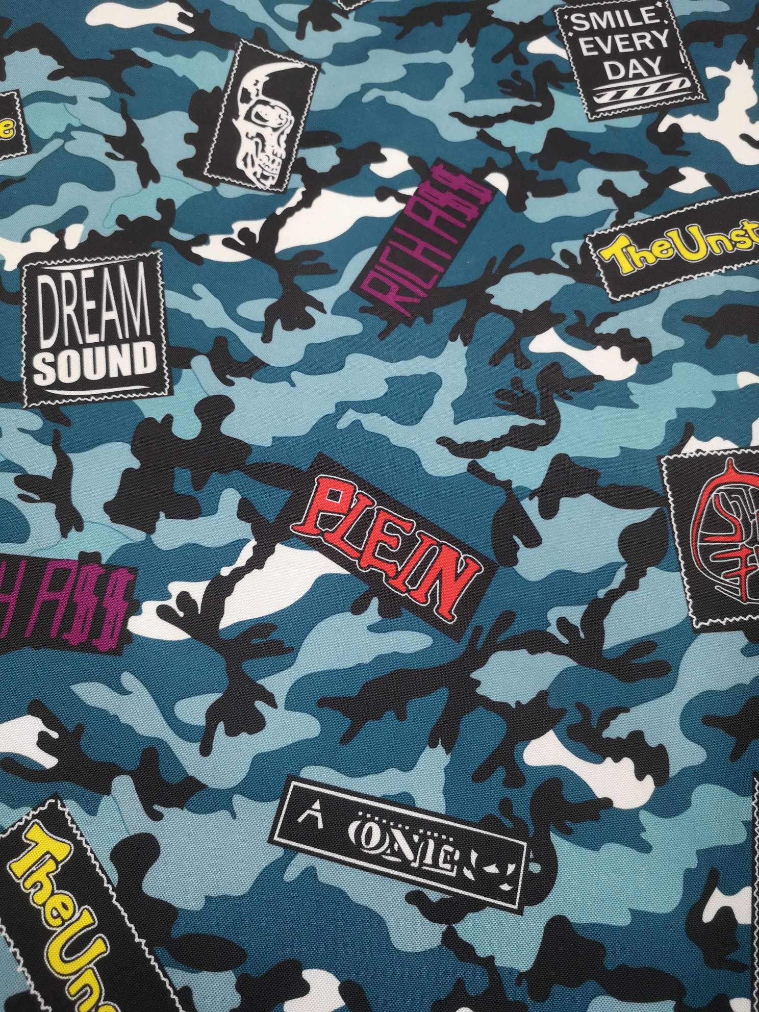 迷彩服、军迷服、作训服实物图