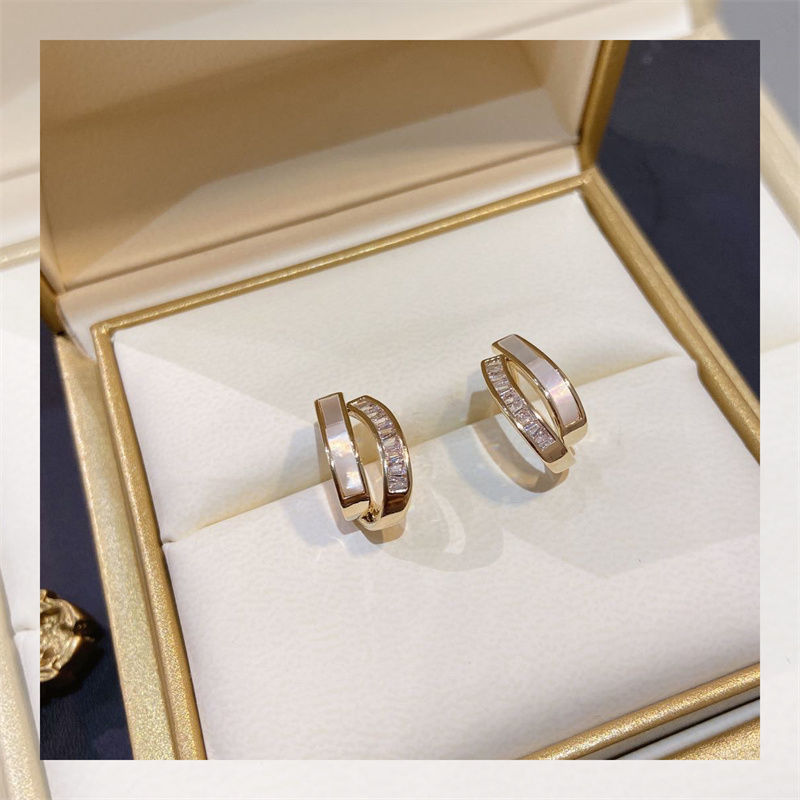 52ins Ear piercing small delicate circle ear studs circle silver ear ring ear bone studs ear bone ring anti-allergy ear buckle female