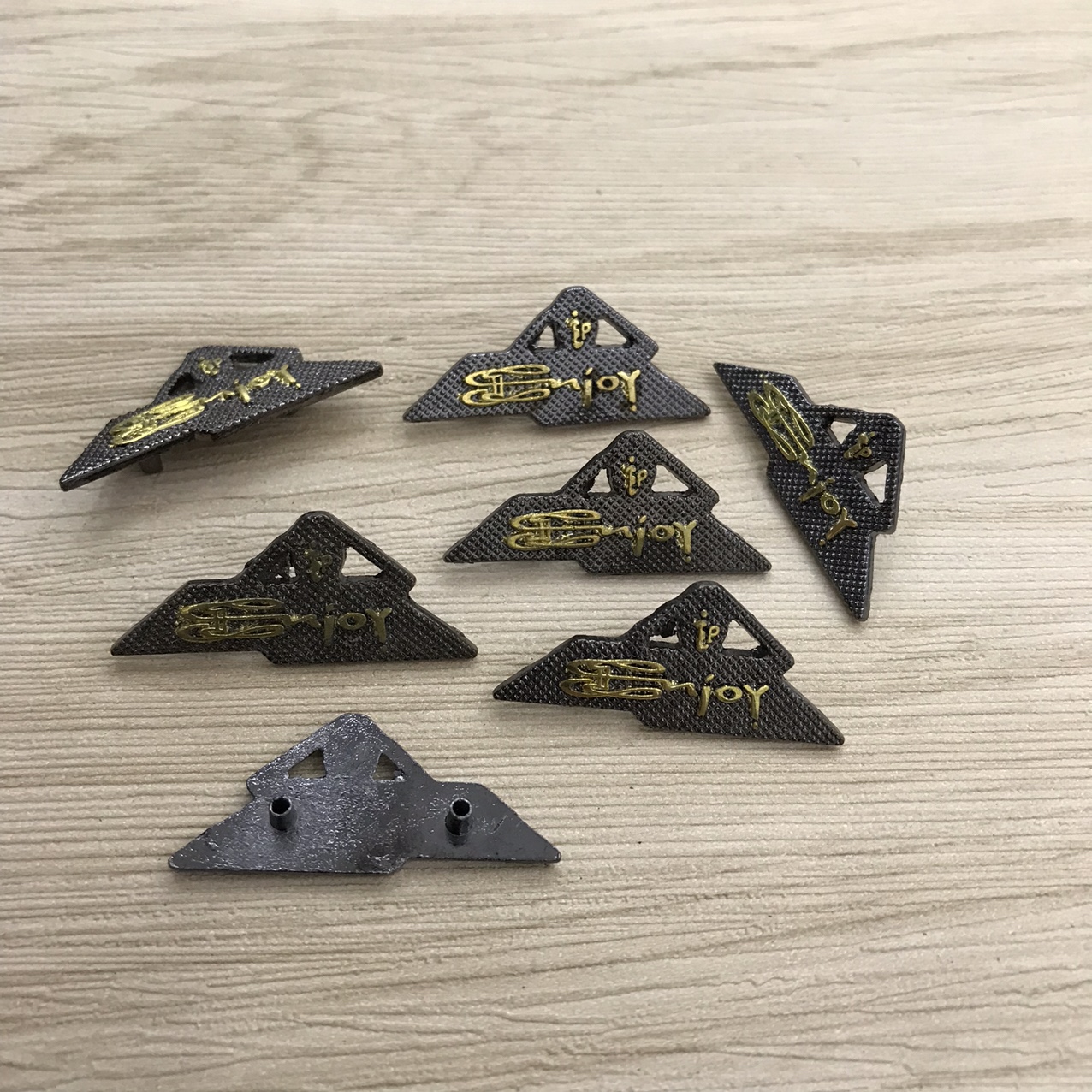 Direct sales of alloy materials for clothing decoration accessories from the manufacturer