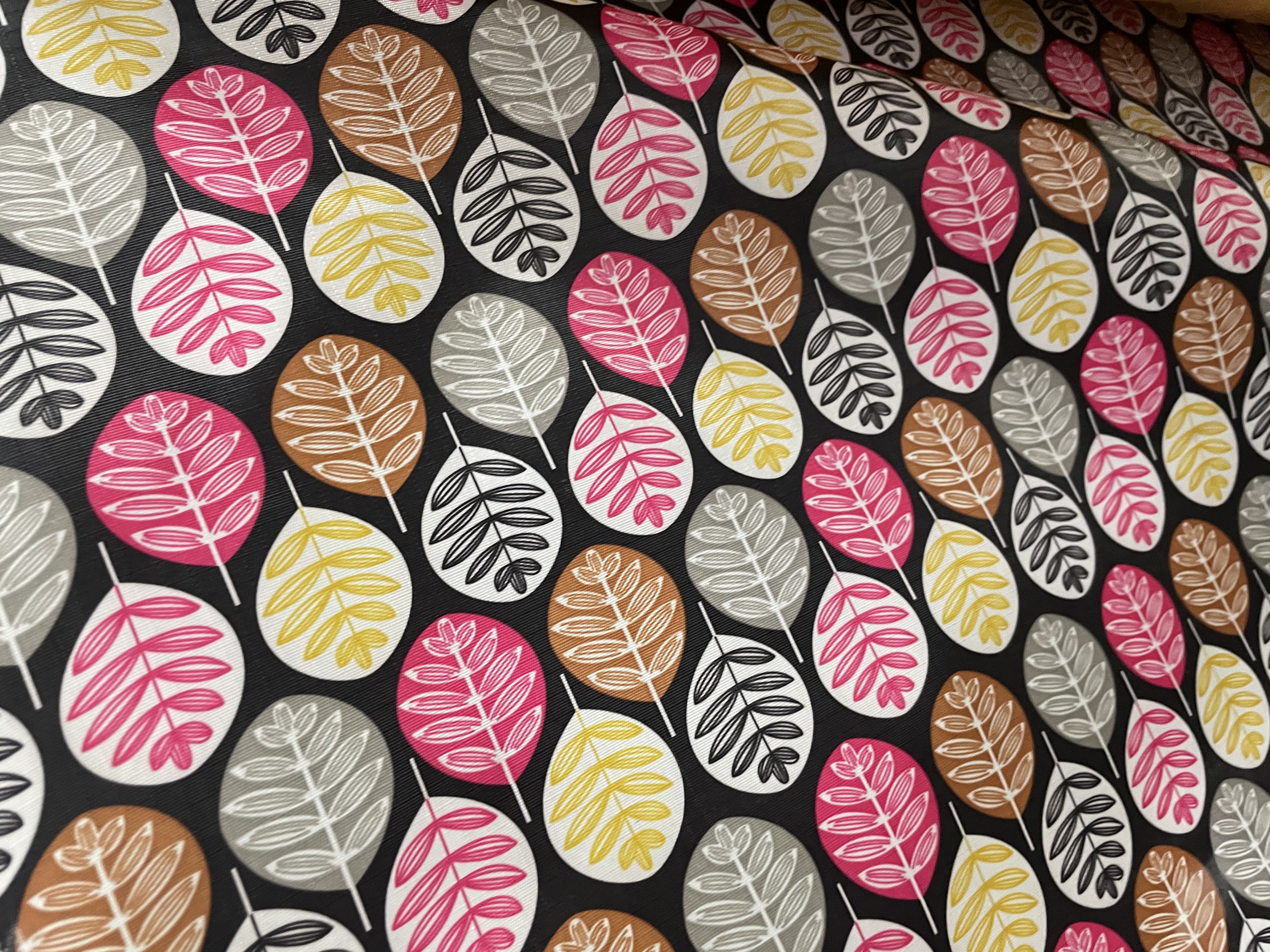 Polyester Taeff print 30 details Picture