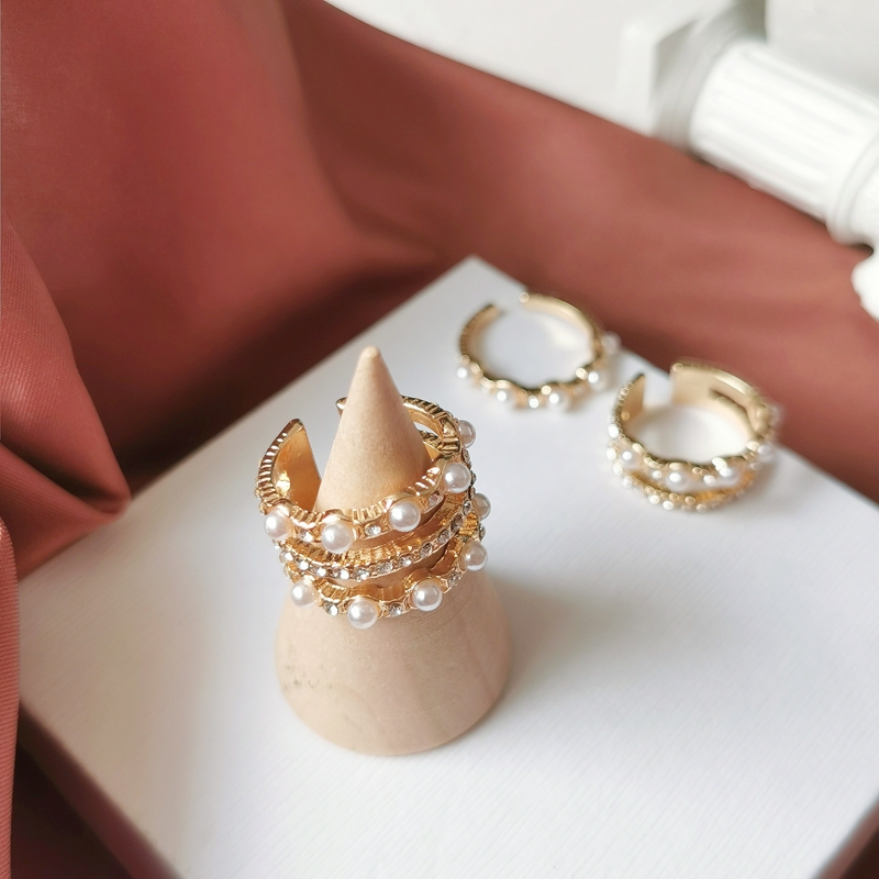 Xin Ai-0147 Fashion matching personality metal texture simple aesthetic diamond ring temperament super girl students aesthetic pearl ring