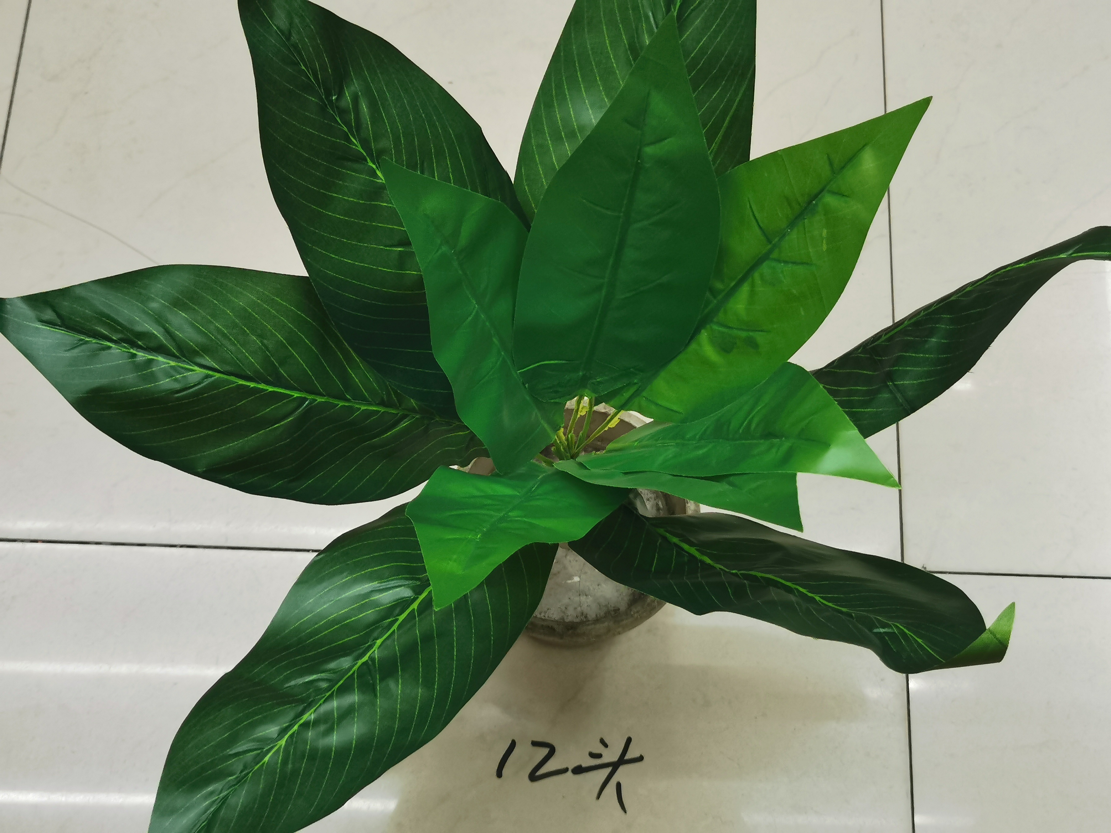 Seven 70-centimeter five-layer landslide simulation flowers were released by the French team to fight against corruption Specification image