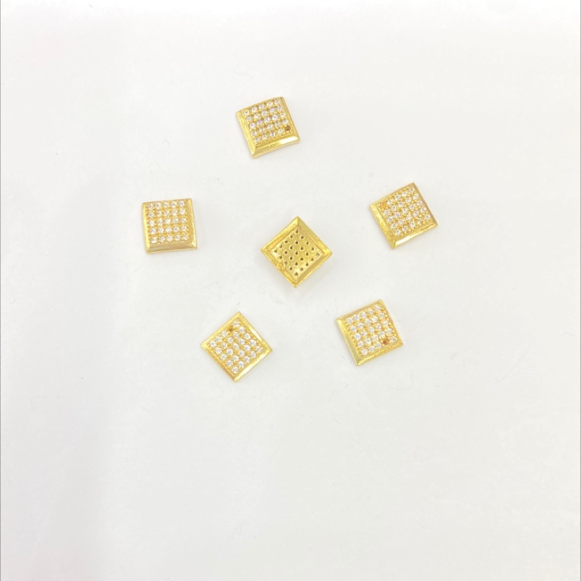 MC07507 Cast copper square set with diamonds