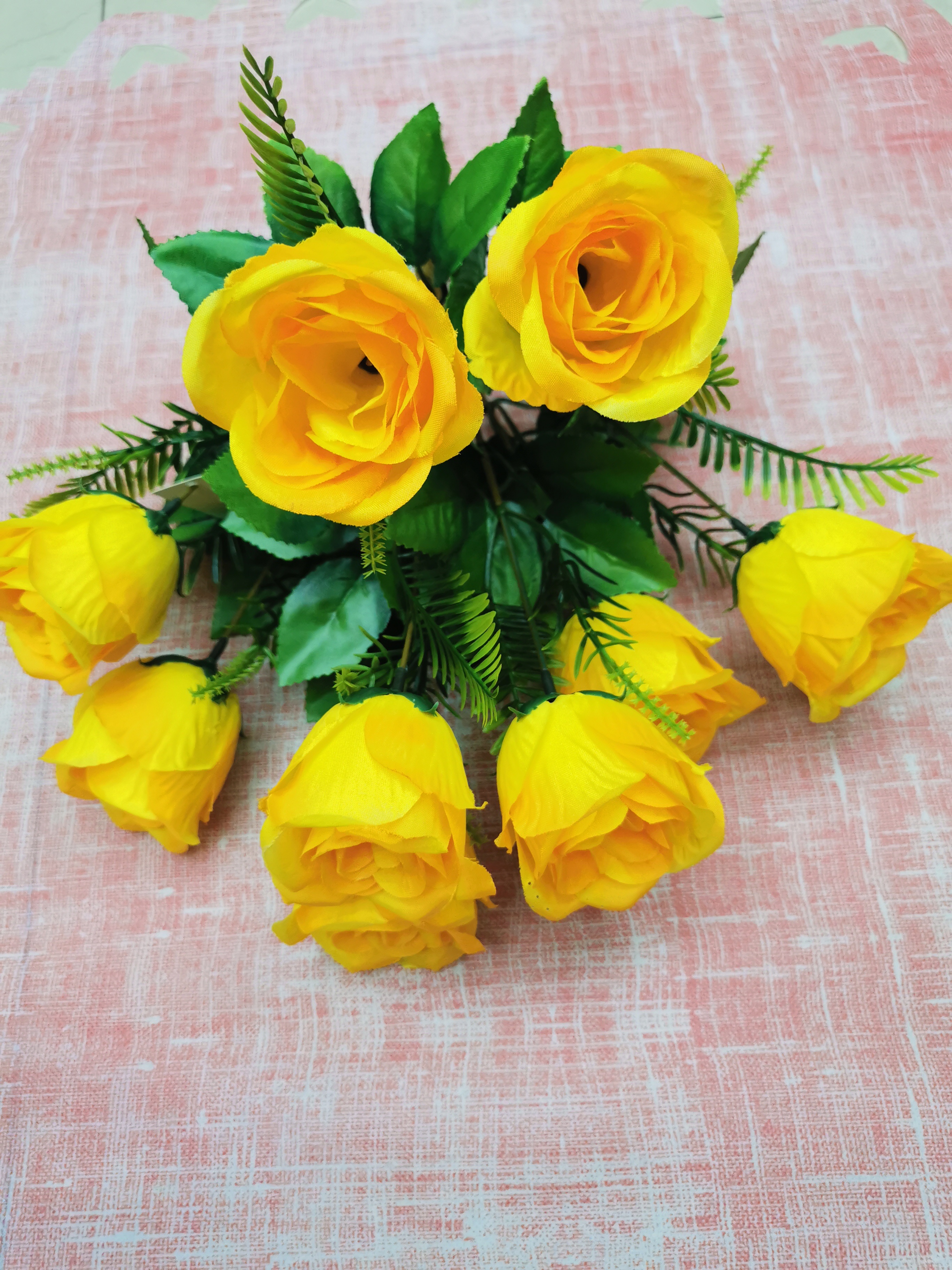 The 55-head rose-sized artificial flower is so pitiful. I immediately regretted it Specification image