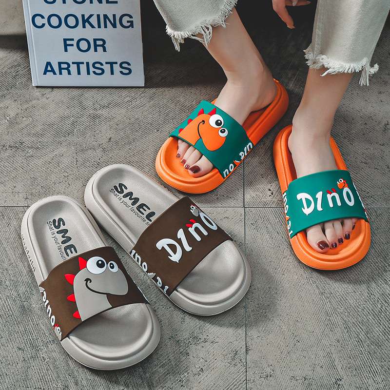 Summer indoor home slippers for men: Anti-slip and deodorizing when stepping on feces. Thick-soled trendy men's flip-flops are worn outside Specification image
