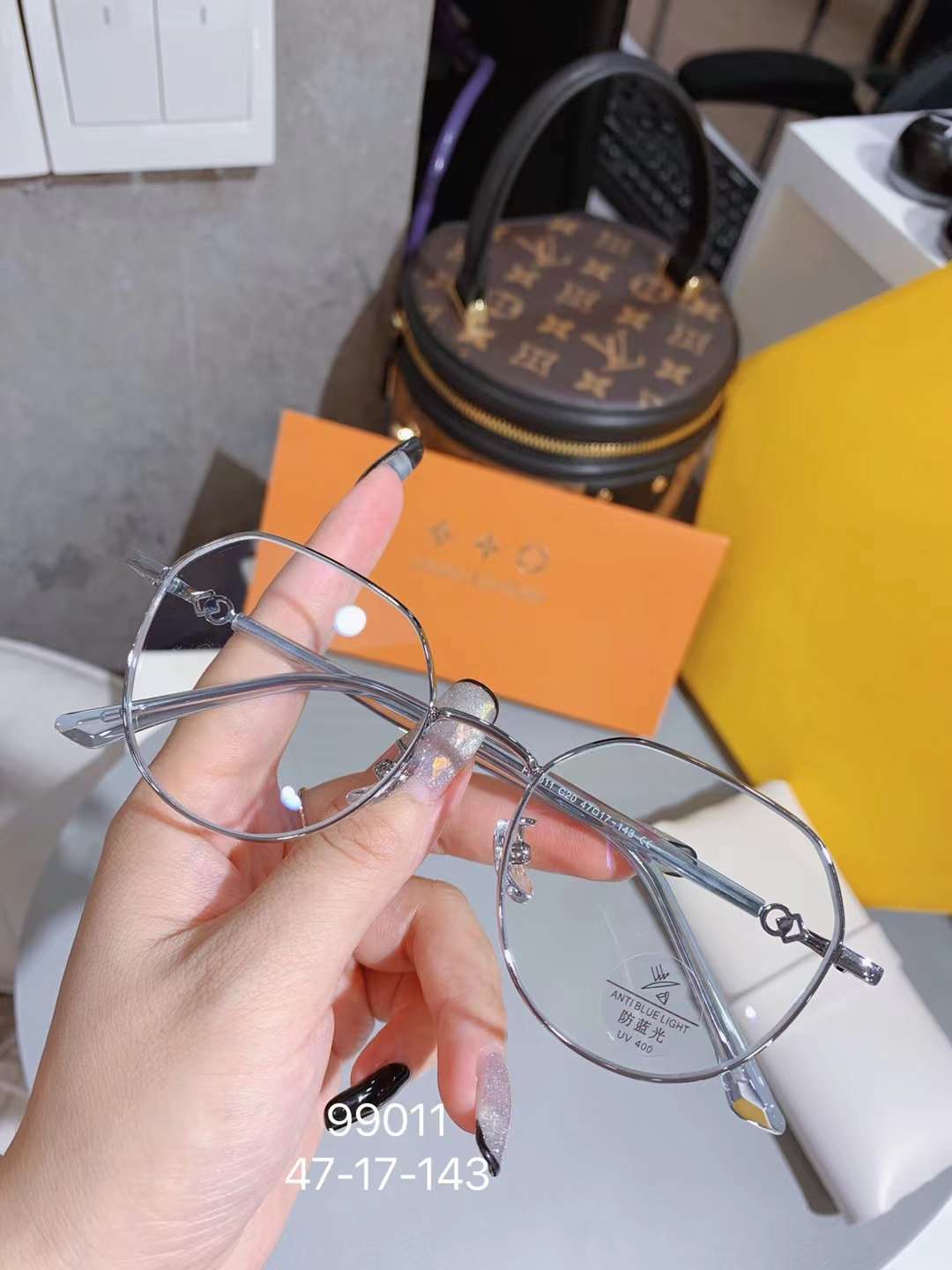 99011金属复古眼镜框眼镜架金属方形V边型镜架长胶套防过敏镜腿详情图1