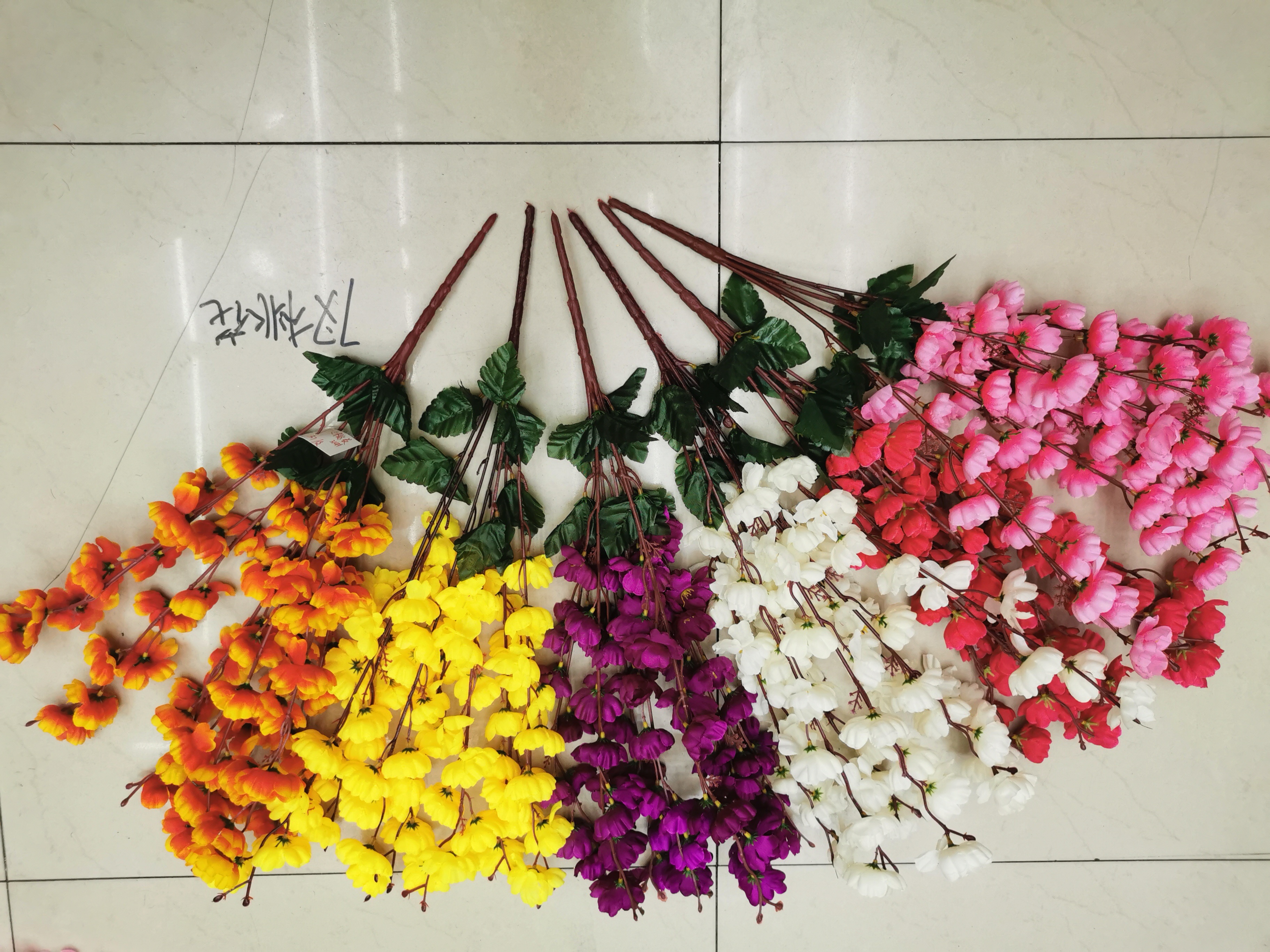 7-head maple leaf chrysanthemum artificial flower non-woven fabric details Picture