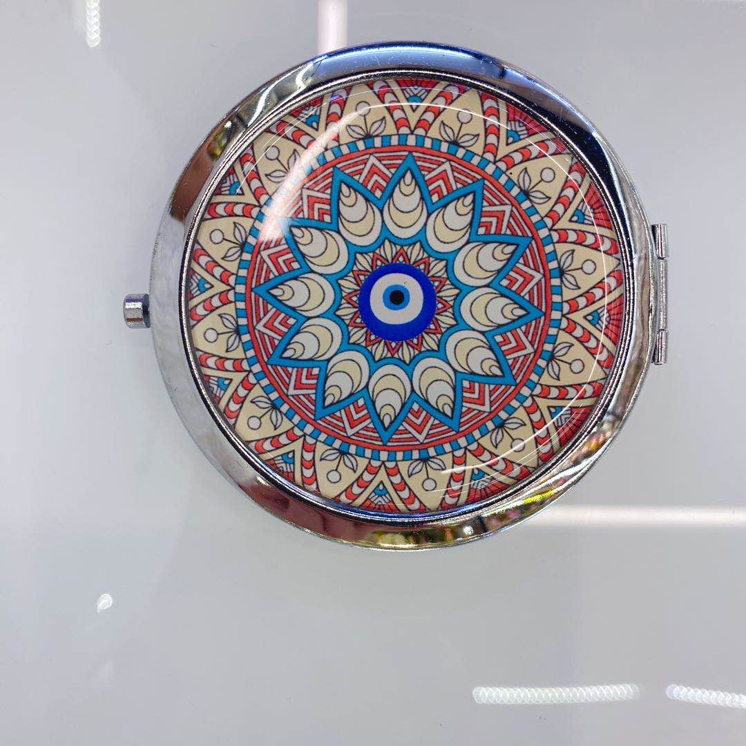 蓝眼睛图片细节图