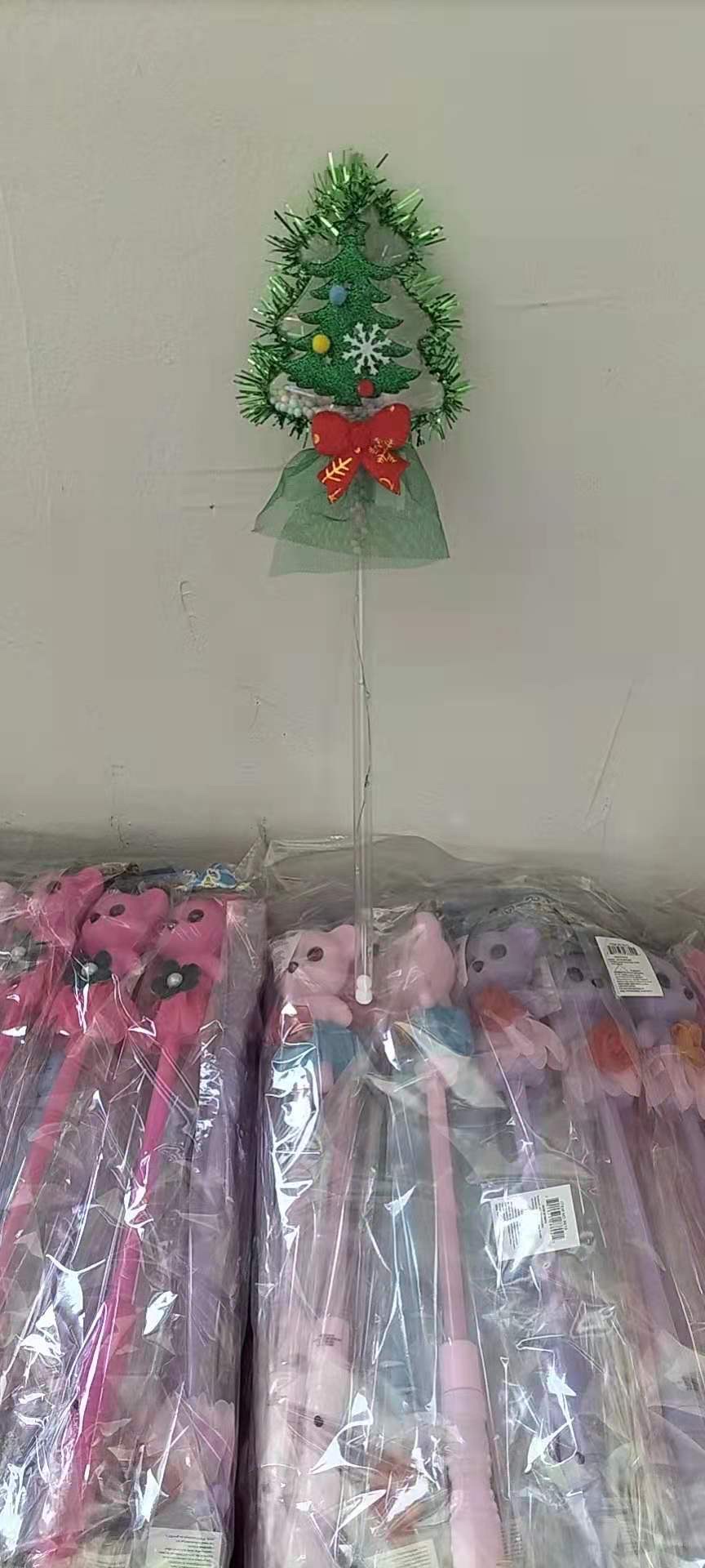 New LED Christmas tree light sticks, flashing sticks, glowing magic sticks, fluorescent sticks, essential Christmas festival decorations, magic sticks, festive atmosphere, flashing sticks, Christmas children's toys, Christmas Specification image