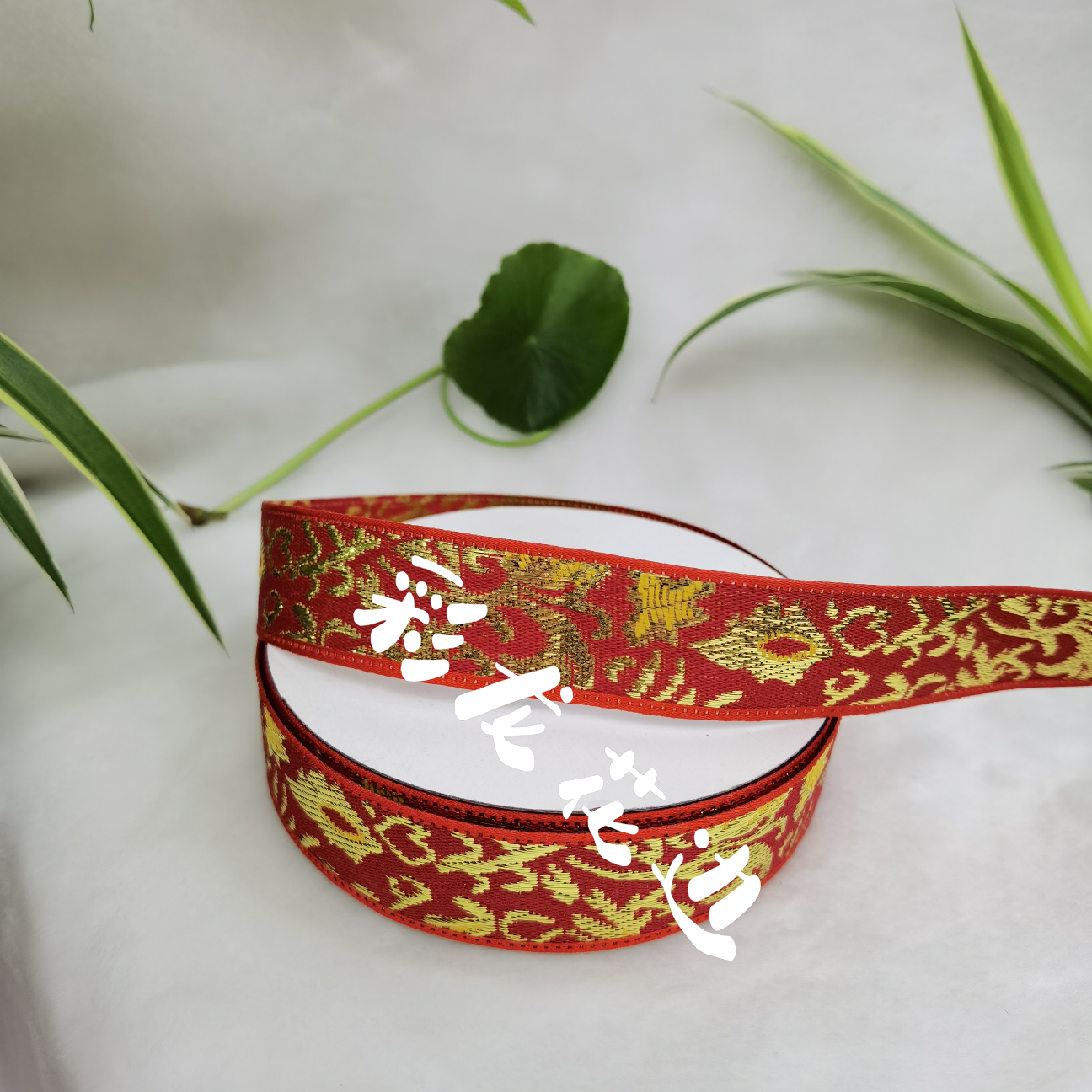 Lace, DIY, Christmas, clothing, accessories, crafts, paper, cards, hats and other factory products can be matched with 6i