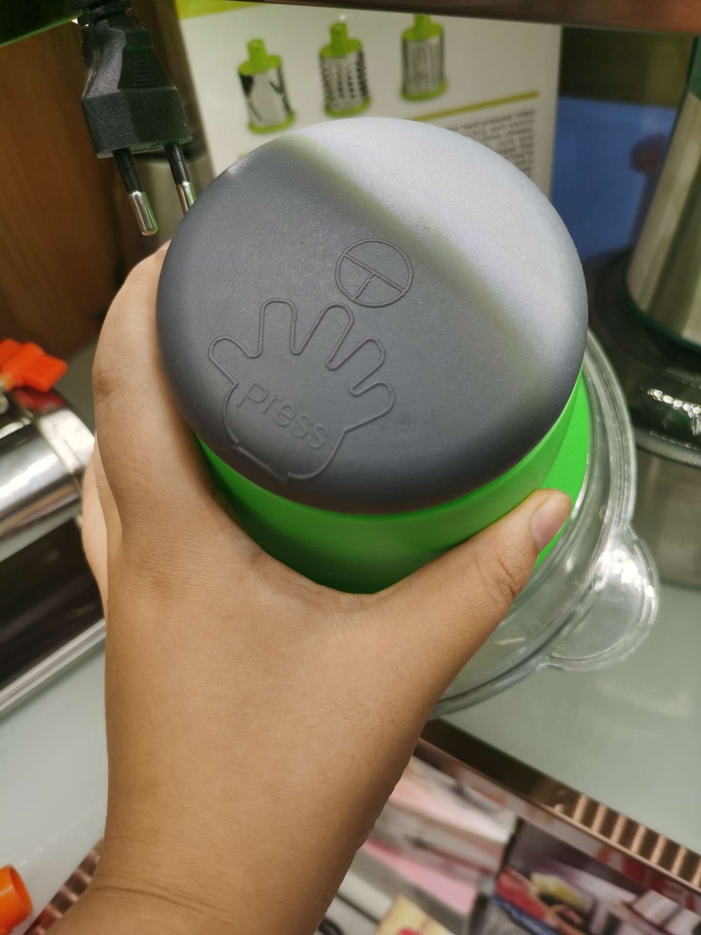 Plastic meat grinder 2L detail image 3