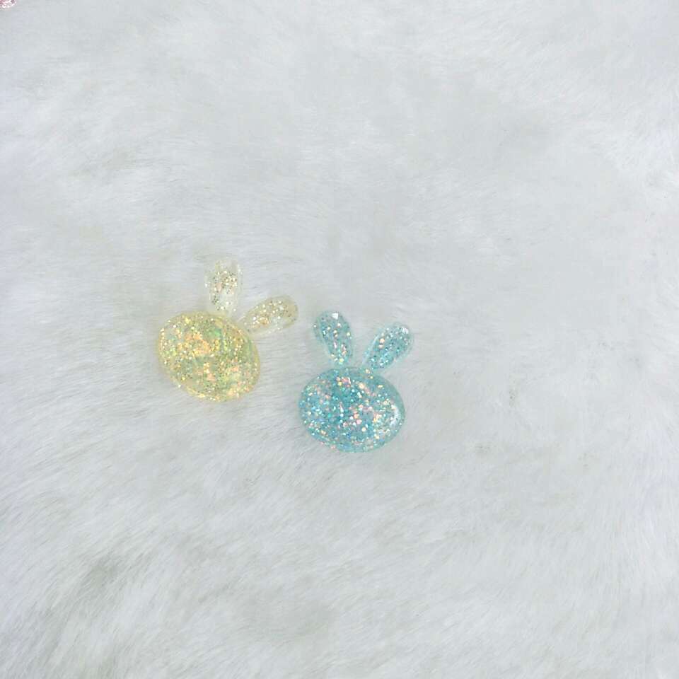 Butterfly Flower epoxy resin AB glue jewelry accessories are suitable for rubber bands, hairpins, mobile phone cases, nail art, crocs, headbands, bracelets and other small accessories Specification image