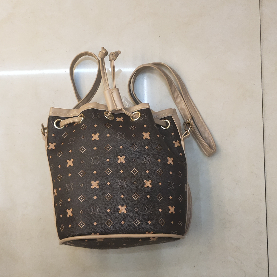 Crossbody bag 3