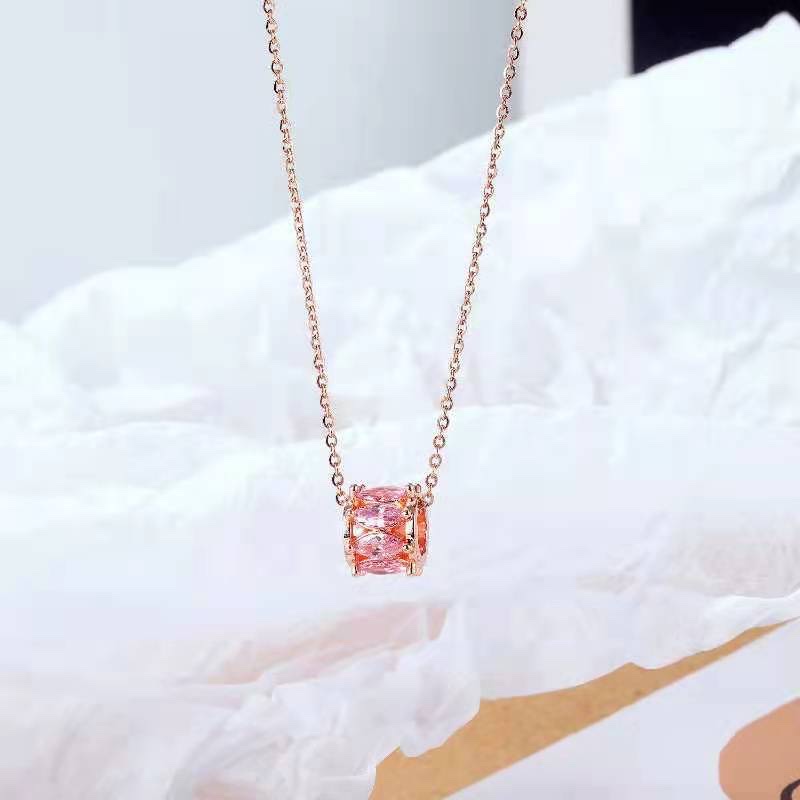 قلادة مصنوعة من التيتانيوم من الصلب المقوى لا تتلاشى من C0876-30. Specification image