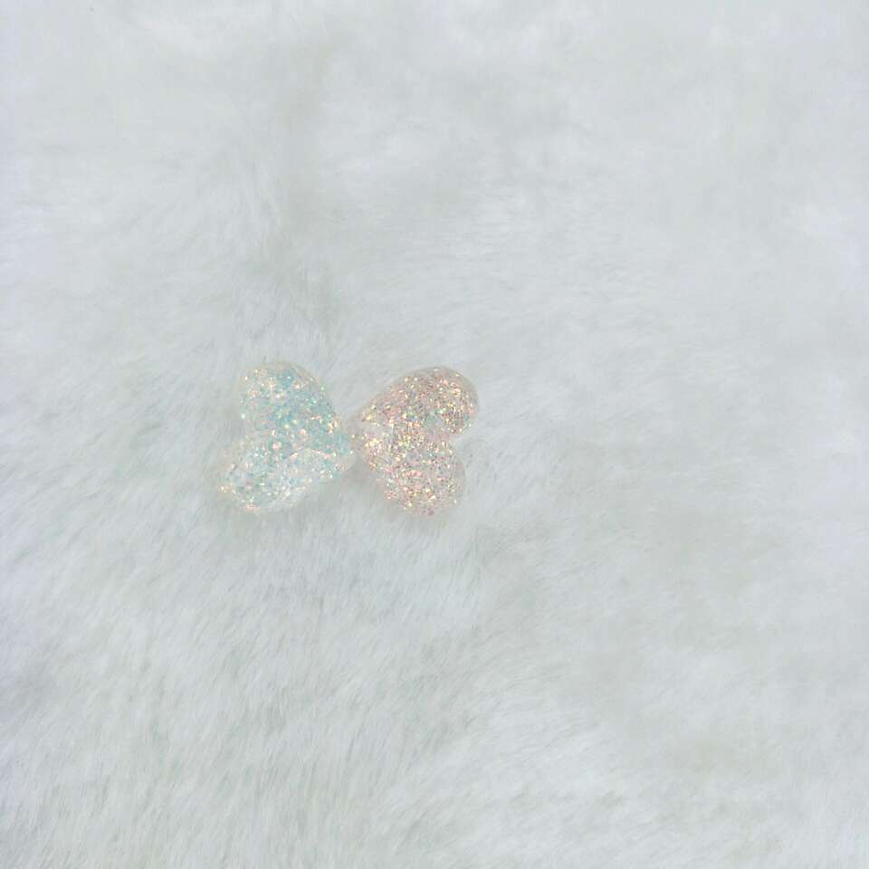 Butterfly Flower epoxy resin AB glue jewelry accessories are suitable for rubber bands, hairpins, mobile phone cases, nail art, crocs, headbands, bracelets and other small accessories details Picture