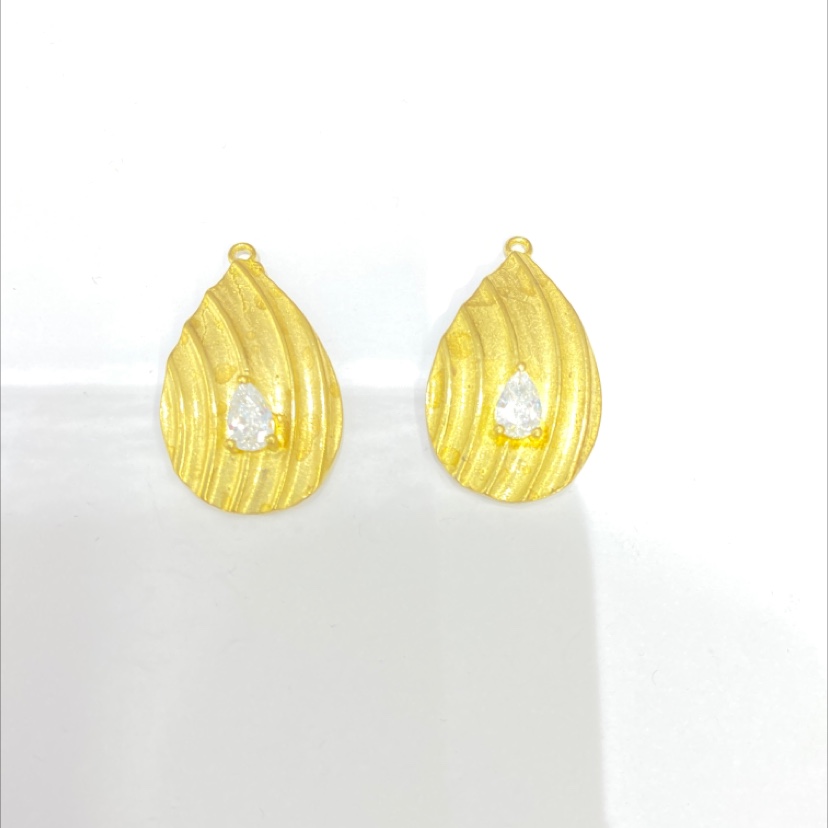 MC07298 copper sheet convex water drop shaped zircon a hanging right