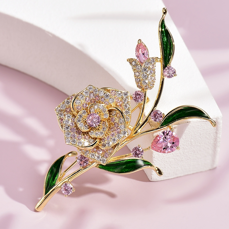 Brooch 2016