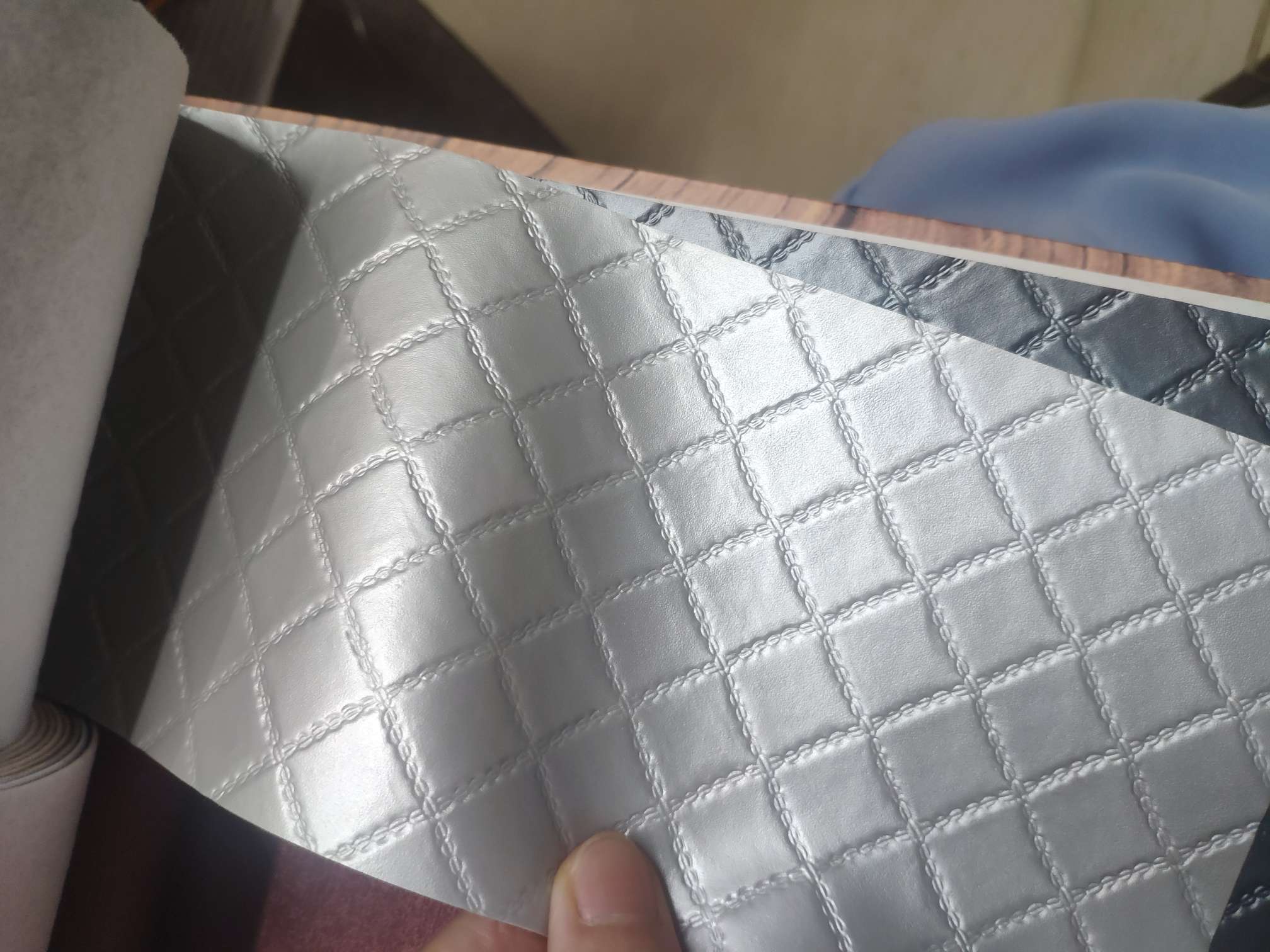 Artificial leather soft and hard wrapped sliding door leather wall decorative leather fabric in stock, decorative leather small grid 31 Item Picture