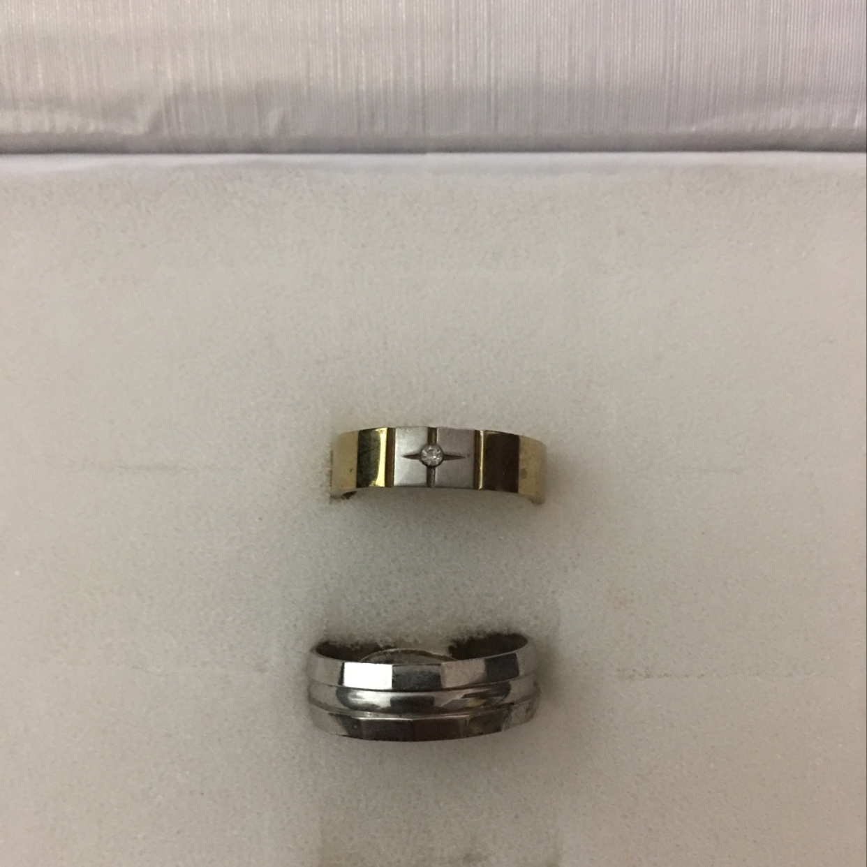 Two set combinations with rings! The product quality is good and the price is cheap!