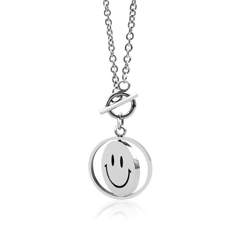 A retro and unique hip-hop couple necklace with a simple and stylish InS-style rotating smiling face pendant for both men and women that never fades