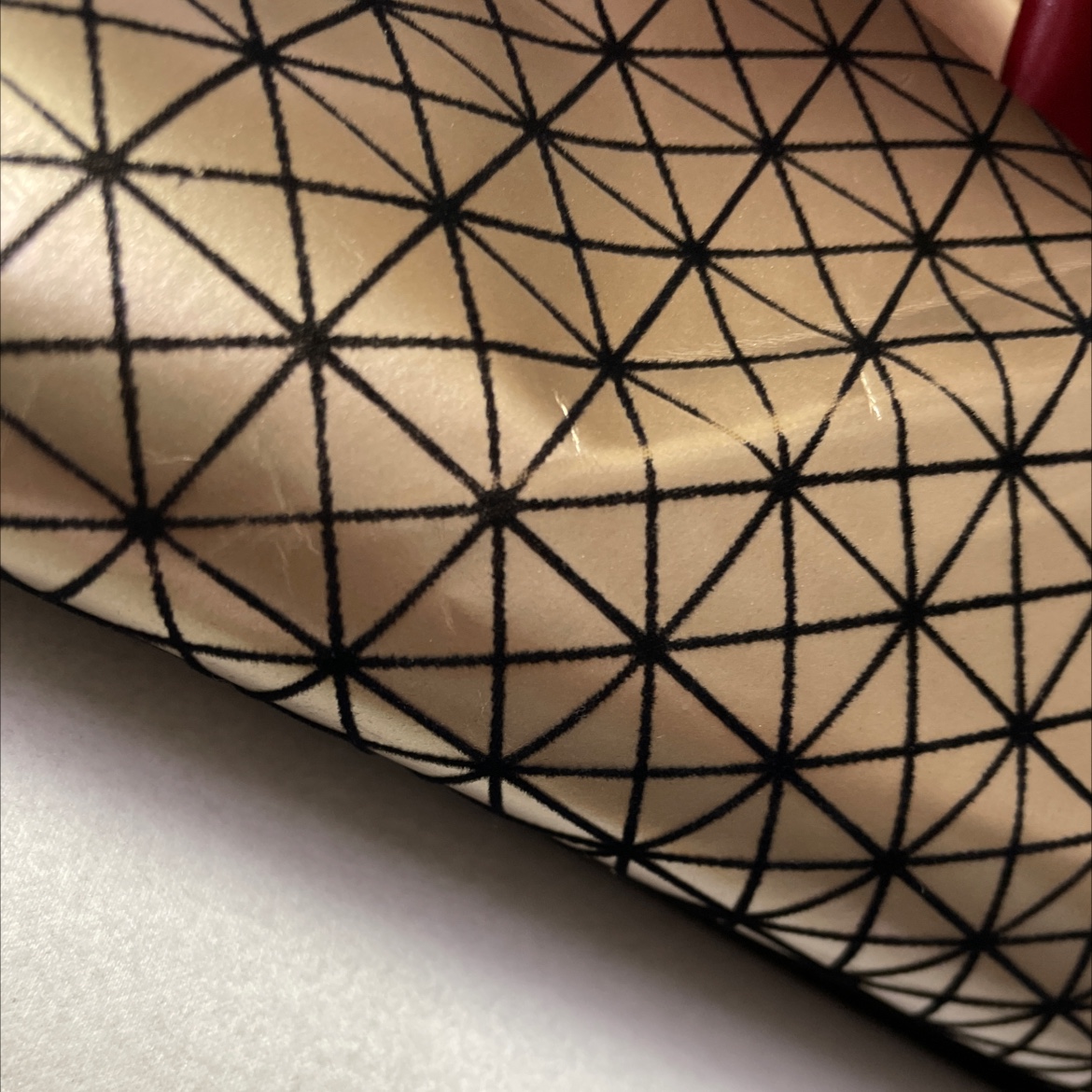 pu flocking checkered leather fabric bags, belts, accessories, gold pu022 Application Scenario