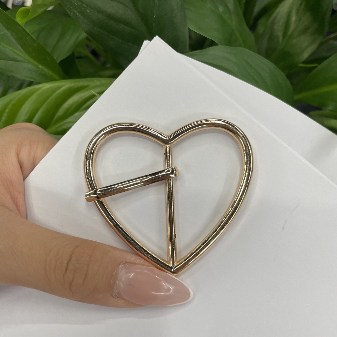 Manufacturers Direct Sales Of New Love Buckle Decoration Buckle Belt Buckle Accessories