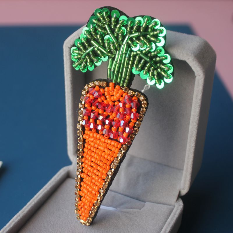 New Exquisite Carrot Rice Beads Handmade Beaded Accessories Cloth Patch All Fashion Patch Bag Hat Decoration details Picture