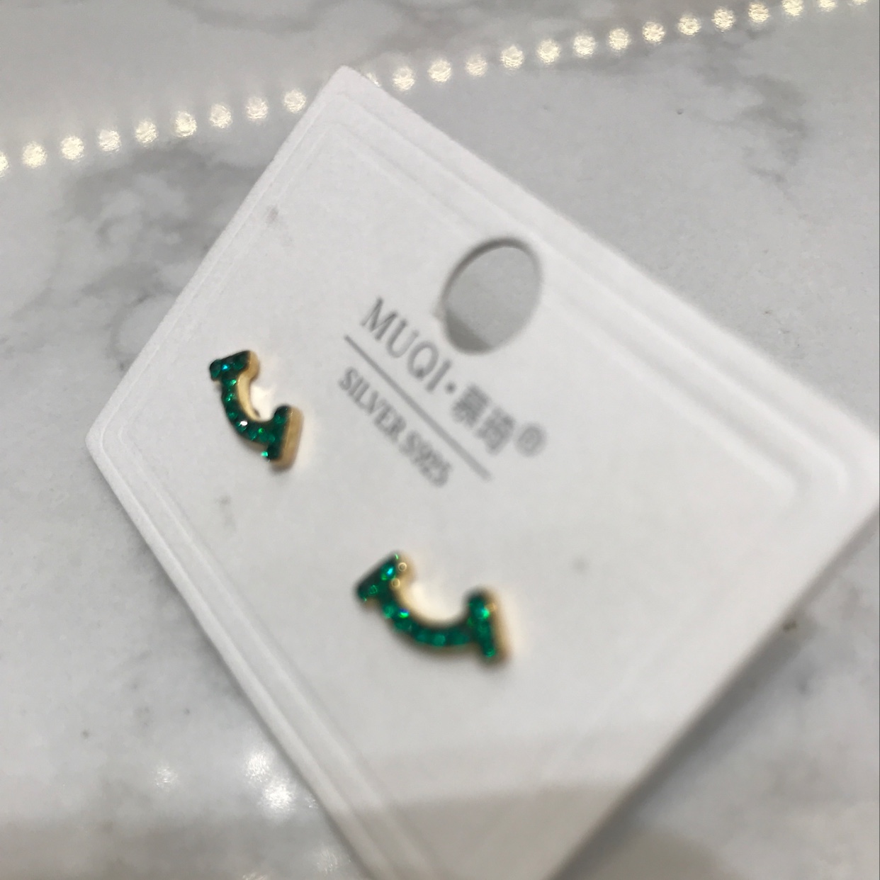 Colorful diamond smiling face details Picture