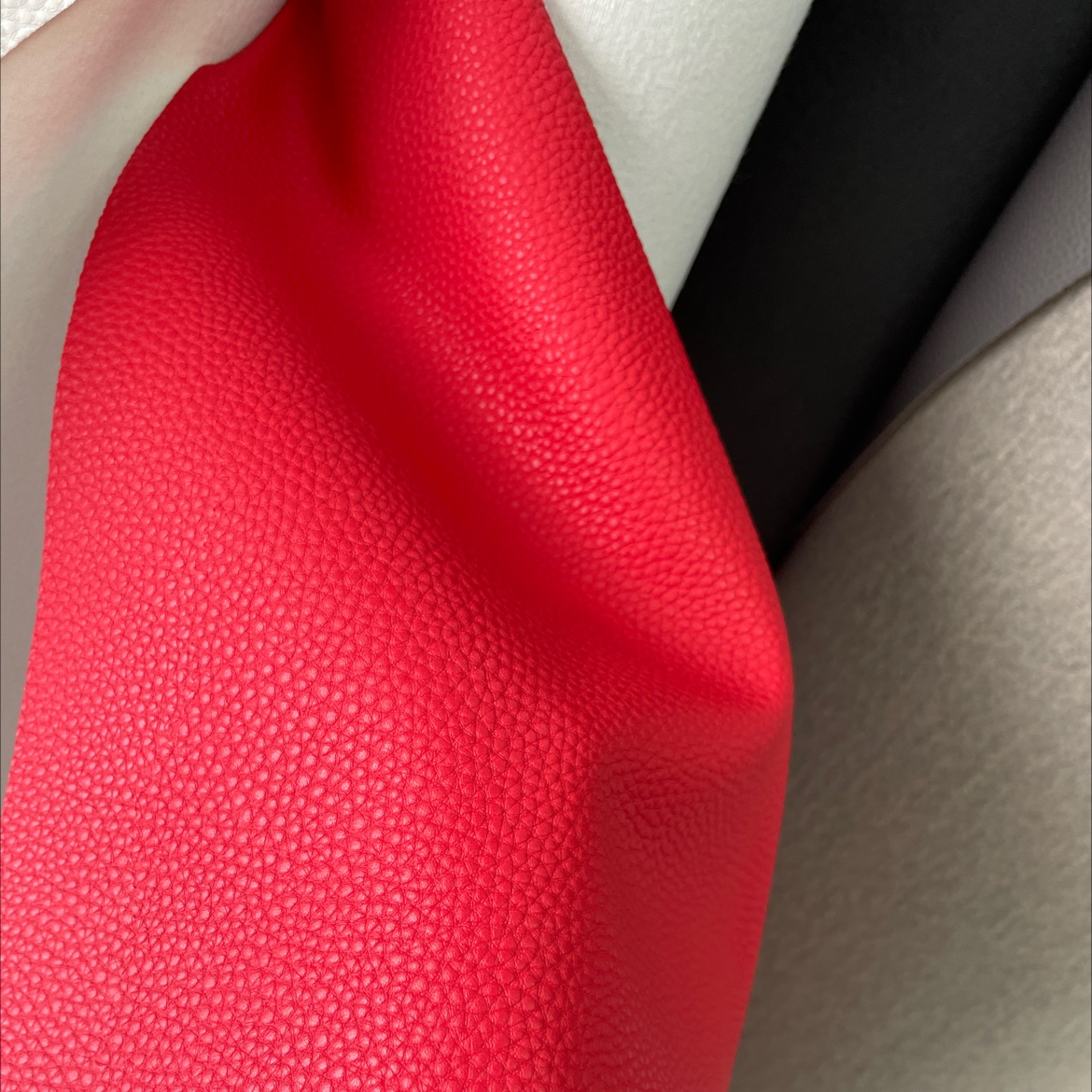 Environmental Protection 8788 factory direct sales, hot-selling new PVC leather, large stock, high, medium and low grade luggage, sofa, shoe materials and fabrics Application Scenario