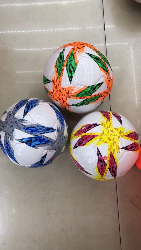 No. 5 foamed PU football-4 details Picture