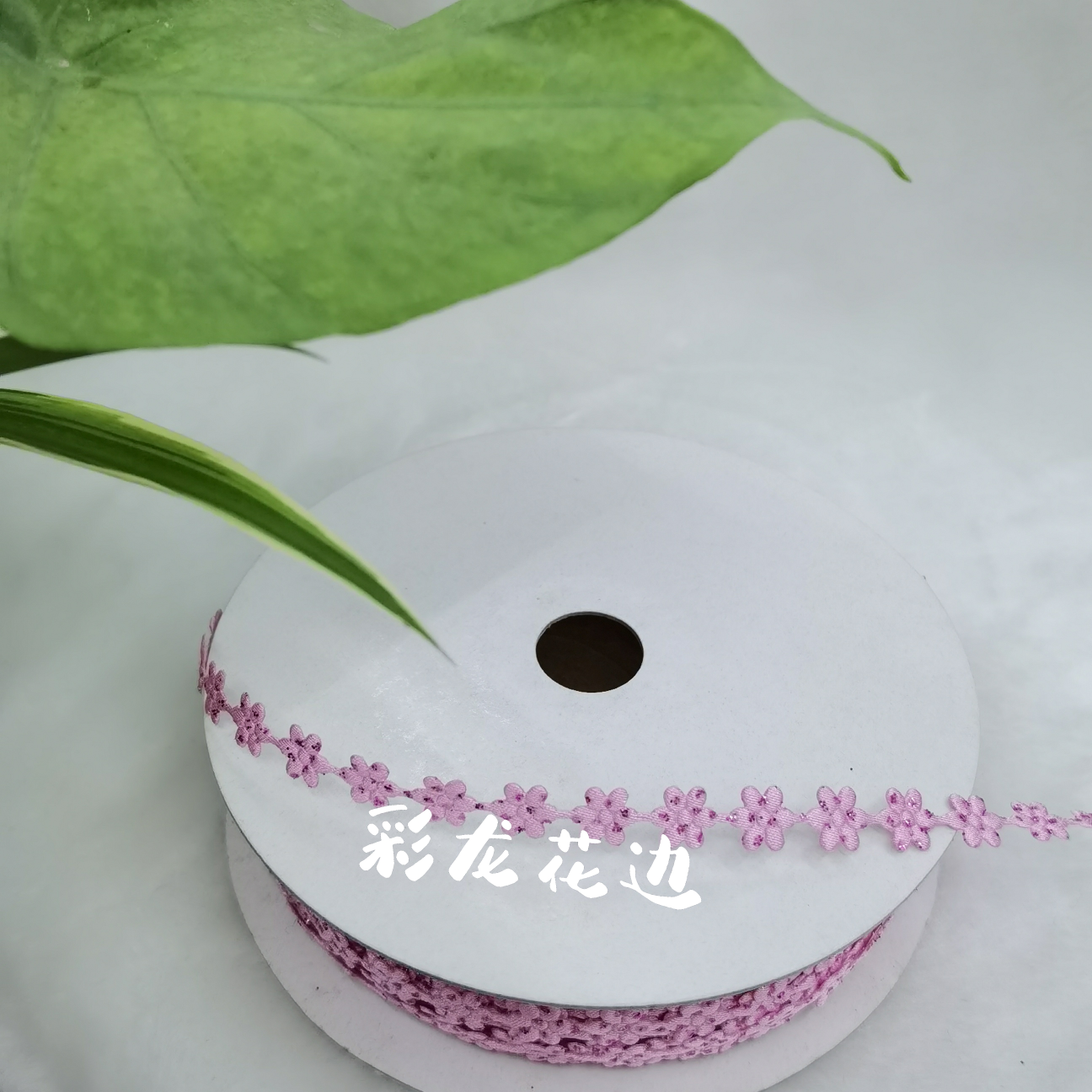 Lace, DIY, Christmas, clothing, accessories, crafts, paper, cards, hats and other factory products can be matched with Ldd