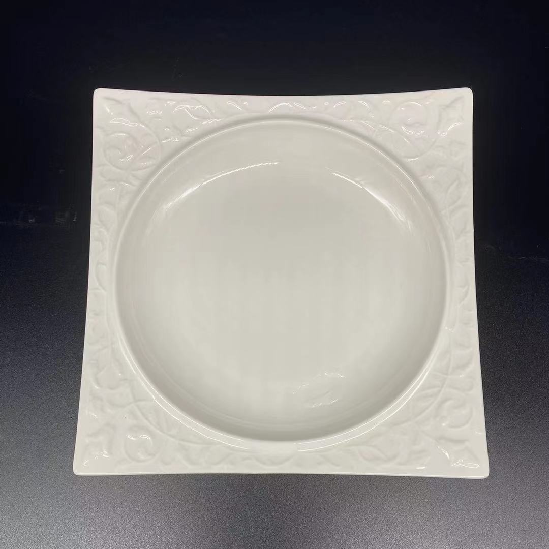 XDS5428033 ceramic is a high-temperature plate, a deep ceramic plate, and a household daily necessities plate