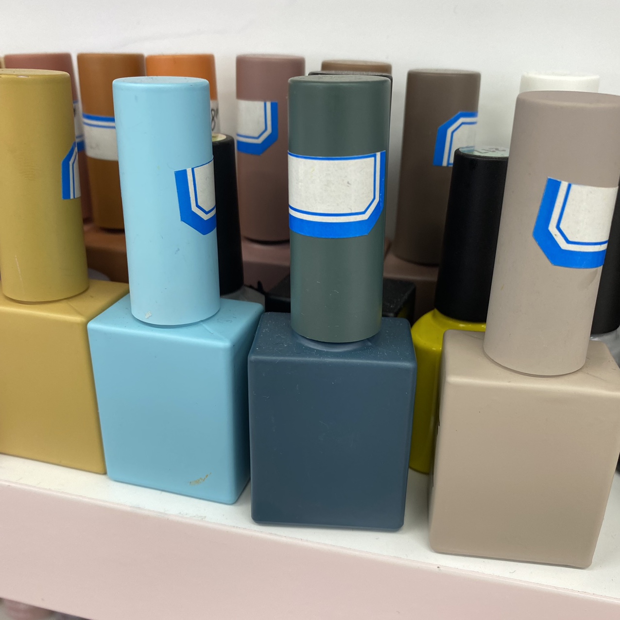 Net Celebrity Nail Polish Manufacturers Direct To Sample To Order Small Square Bottle Nail Polish