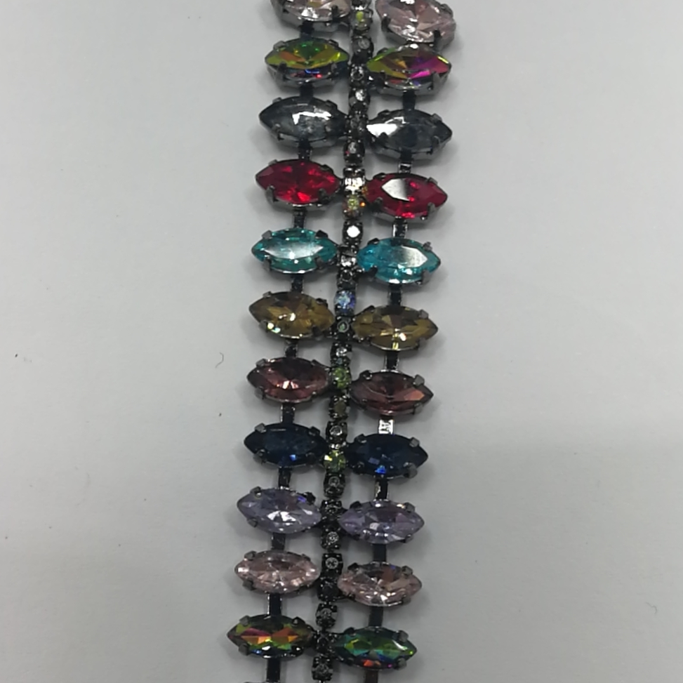 Yiwu International Trade City Chaoxia Diamond Jewelry's best-selling horse eye chain, welded 12# claw chain, handcrafted chain, a high-end brand