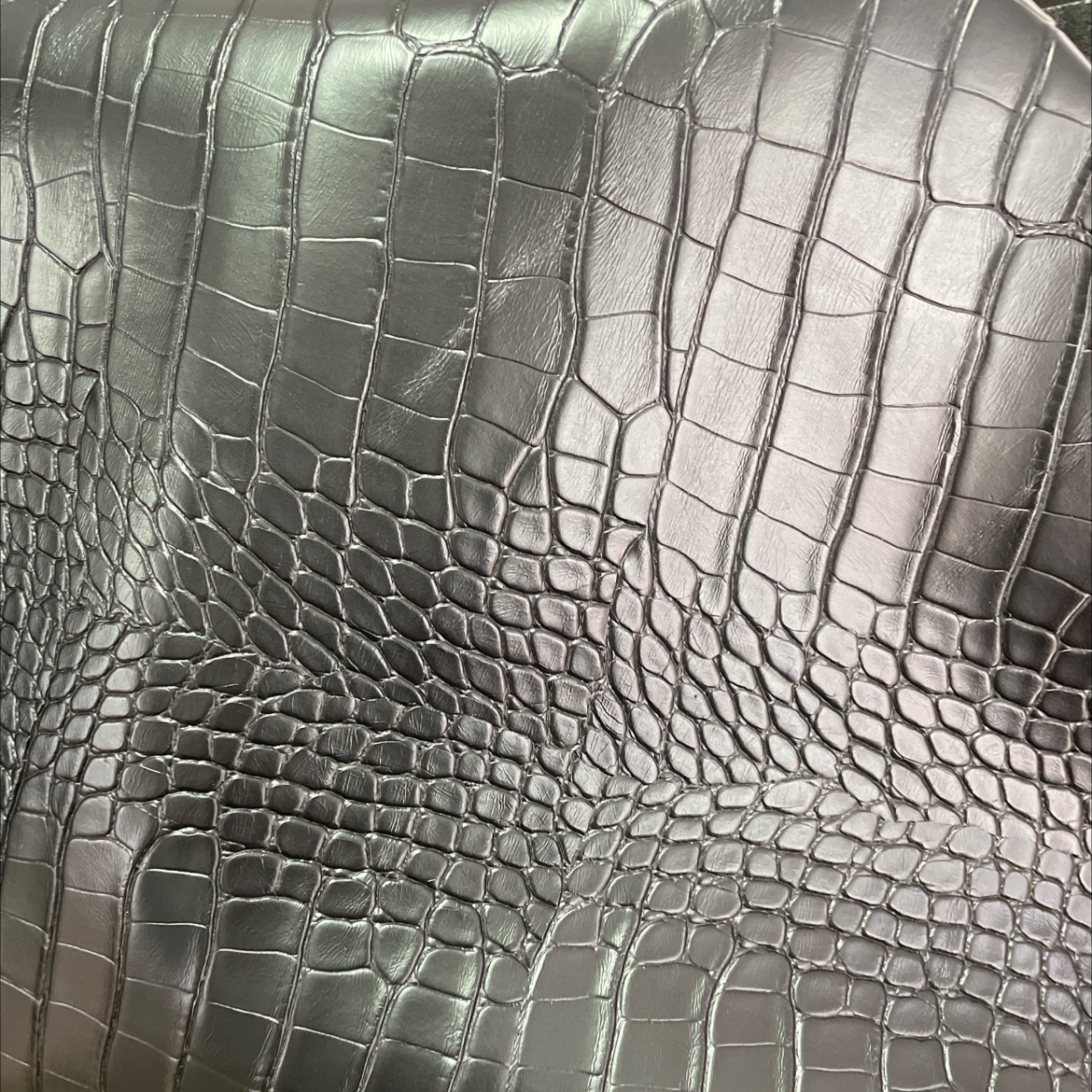 Crocodile pattern leather fabric bags, sofas, shoe materials, belts, accessories, black EY006