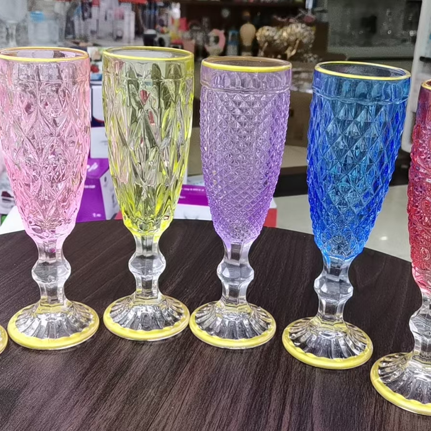 国际商贸城D区4街7998彩色F134彩色高脚杯