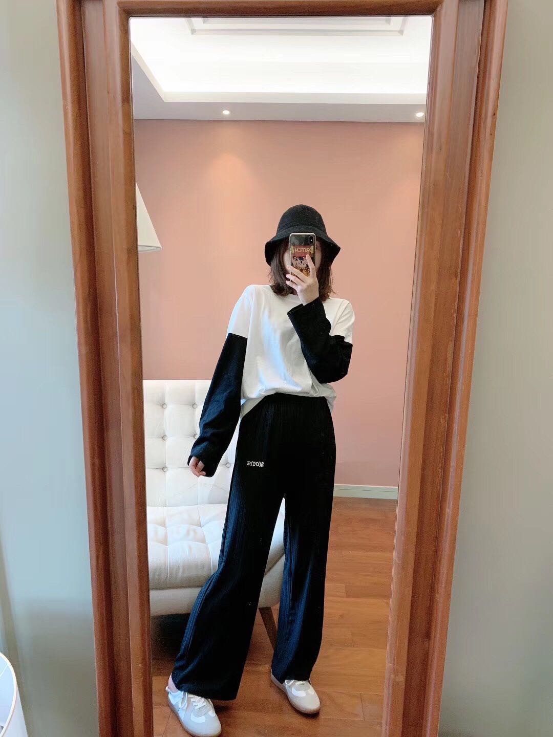 Last Post Lazy Pants undefined
