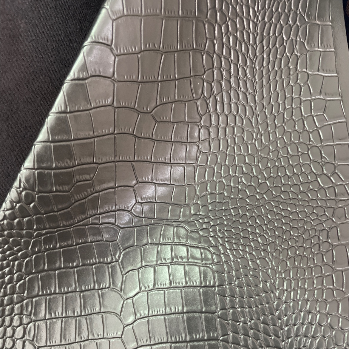 鳄鱼纹皮革面料箱包沙发鞋材皮带饰品黑色EY002