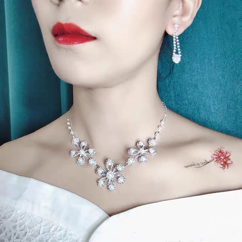 Bridal jewelry processing bright rhinestone zircon angel tears drop silver necklace