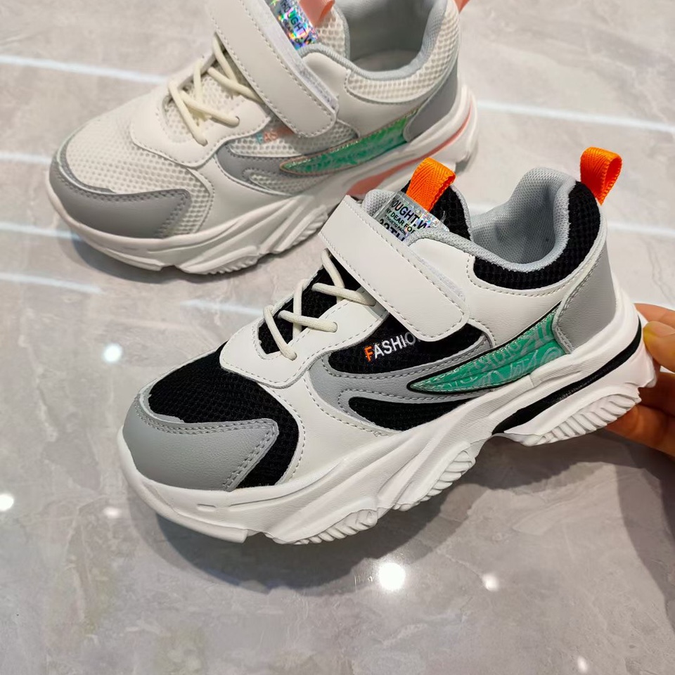 时尚流行儿童运动鞋零售批发中童5