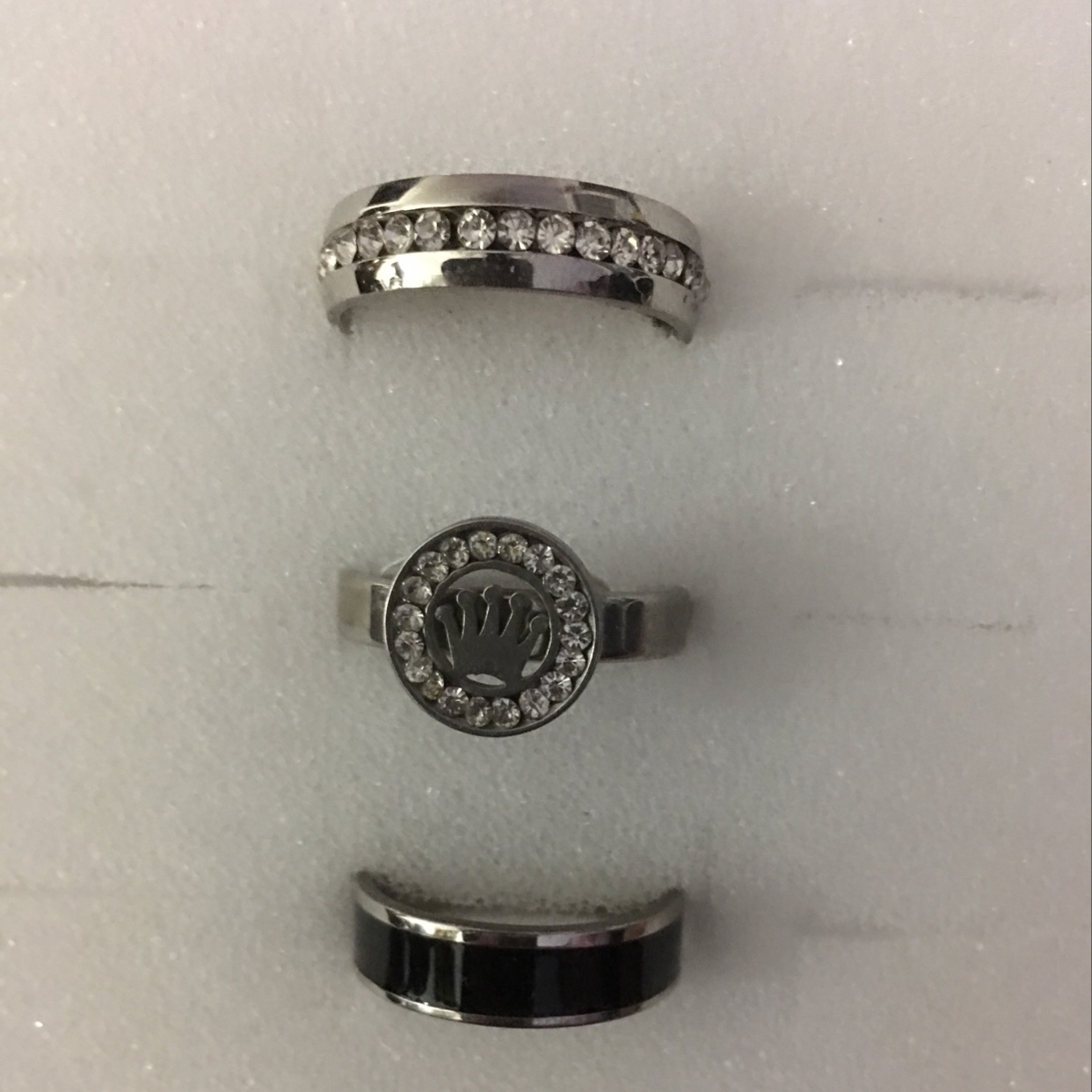 三个设计风格独特魅力时尚潮流休闲个性十足系列产品