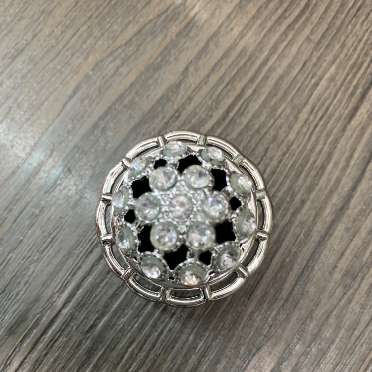 Drawer Cabinet Door Furniture Single-Hole Handle Closet Door Single-Hole Handle Furniture Cabinet Door Accessories Furniture Hardware Wholesale Application Scenario
