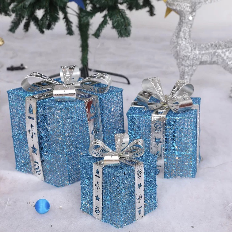 圣诞礼品盒三件套堆头摆件铁艺礼品盒发光圣诞节装饰用品场景布置铁艺蓝银三件套220v圆插